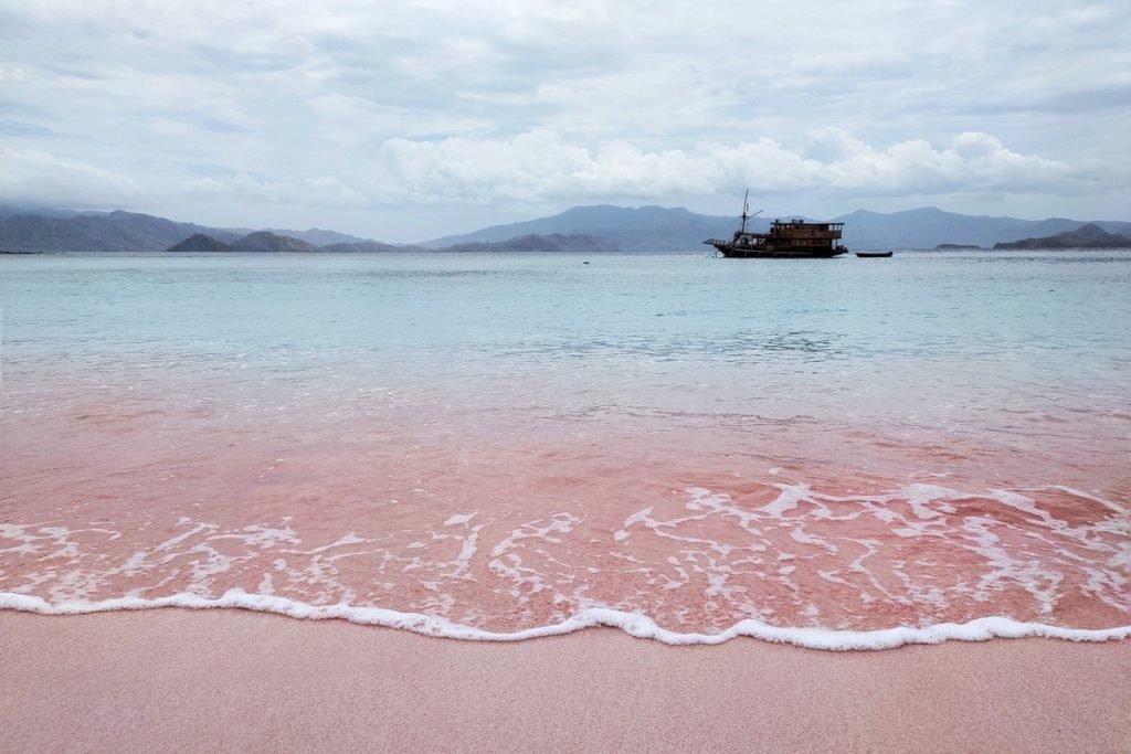 PINK BEACH